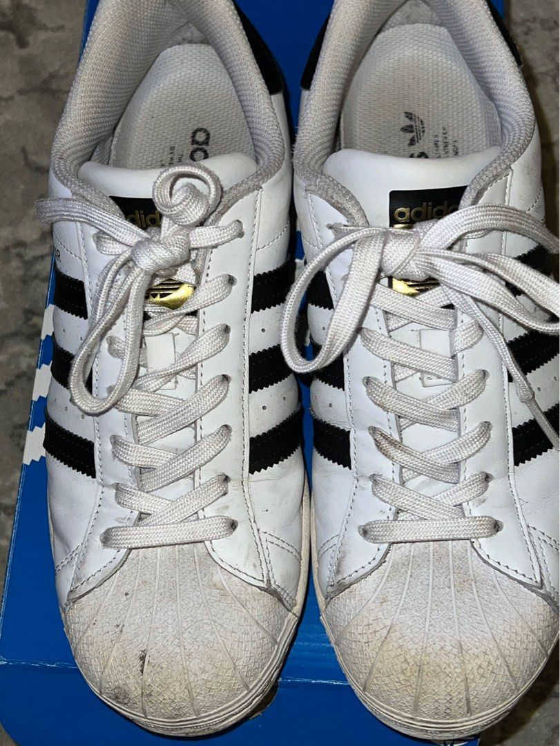 Adidas cheap superstar dirty
