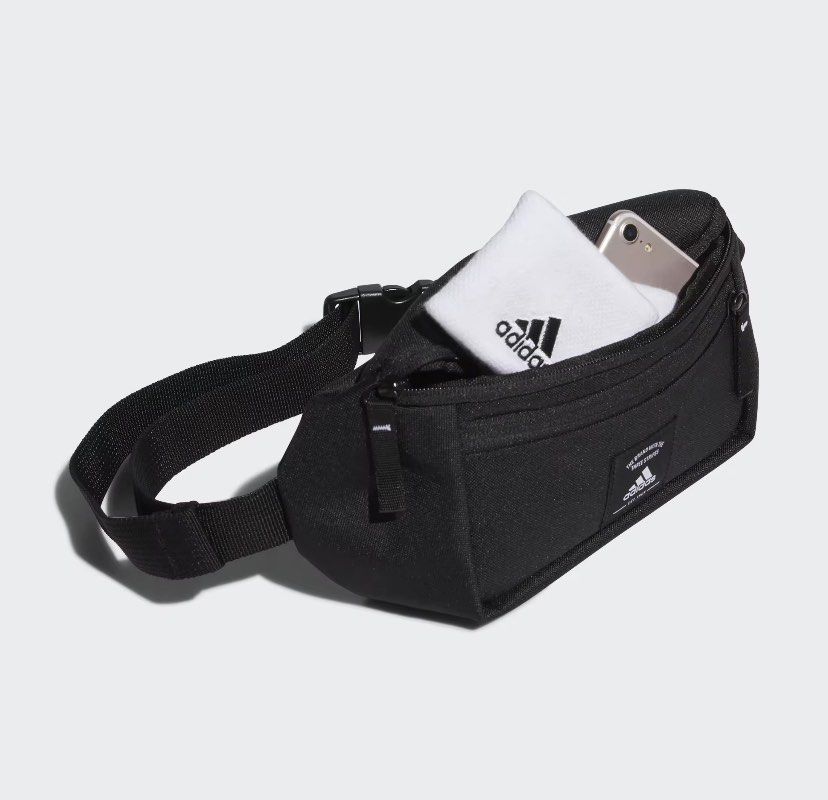 ADIDAS Waist bag original, Fesyen Pria, Tas & Dompet , Lainnya di Carousell
