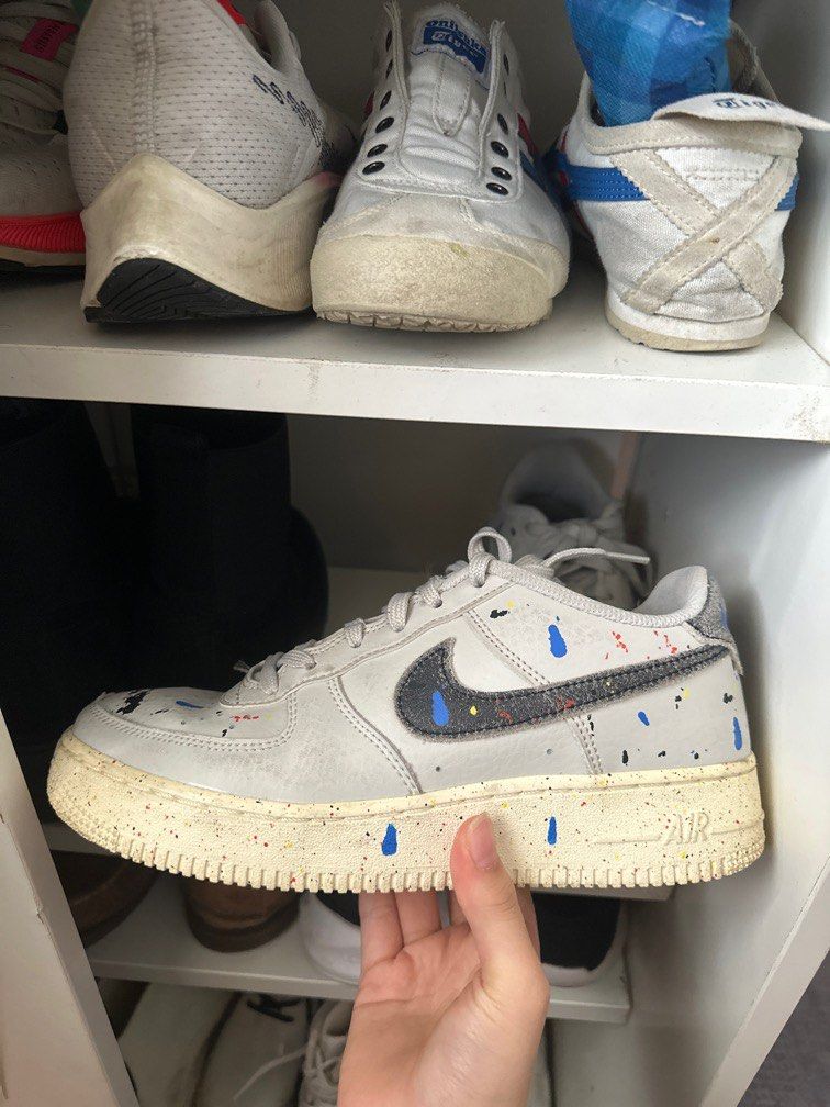 Nike air force 1 lv8 near me shop