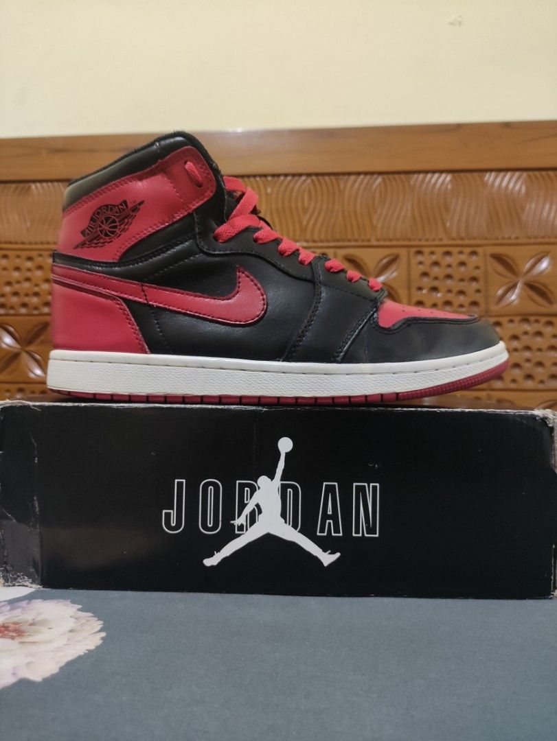 Jordan 1 banned 2013 shop