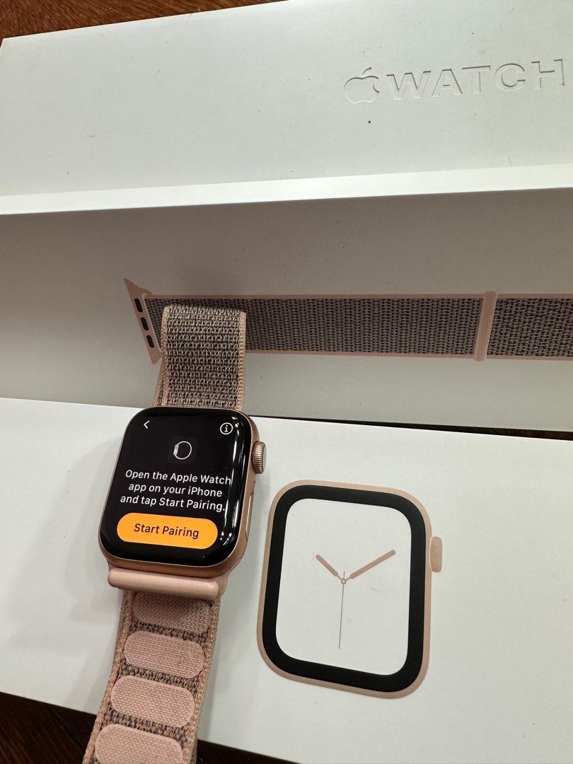 Jam iphone series 4 outlet