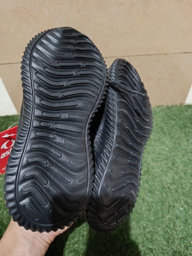 Astec shoes, Fesyen Pria, Sepatu , Sneakers di Carousell