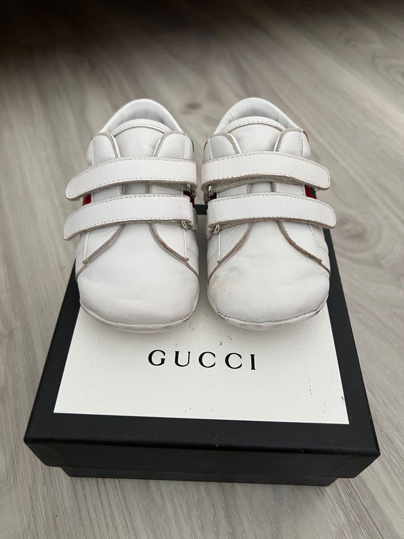 White gucci sales baby shoes