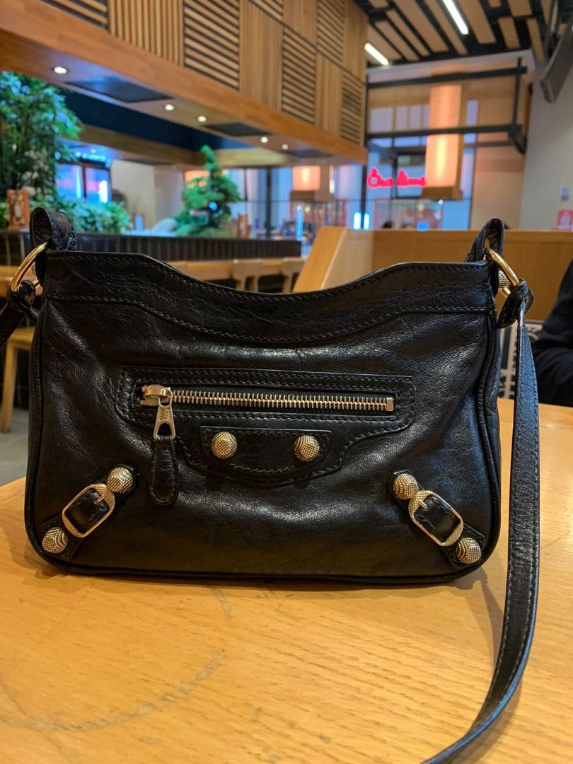 Balenciaga hip sales 2020
