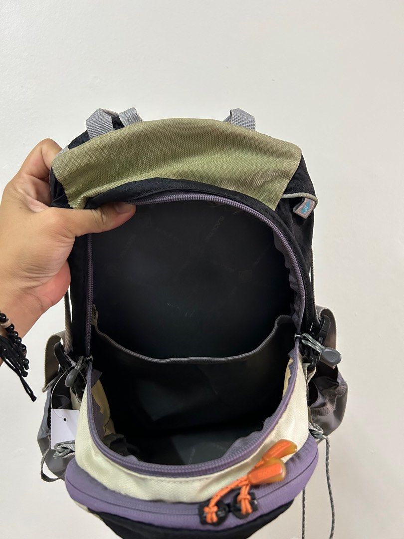 Black yak backpack ( 25L ), Men's Fashion, Bags, Backpacks on Carousell