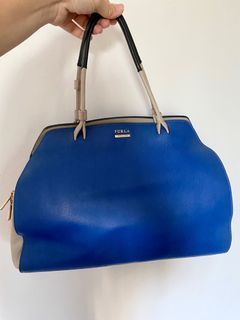 Furla Sally Medium tote bag, 女裝, 手袋及銀包, Tote Bags - Carousell