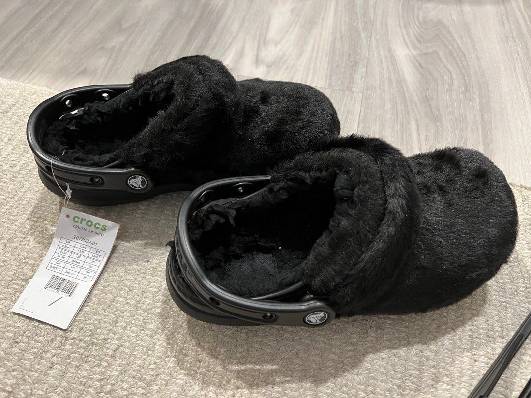 Furry black crocs online