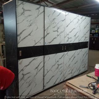 Brand New Wardrobe Closet/ Cabinet/ Walk-in Closet/ Customized Wardrobe Cabinet/ Office Furniture/ Office Partitions