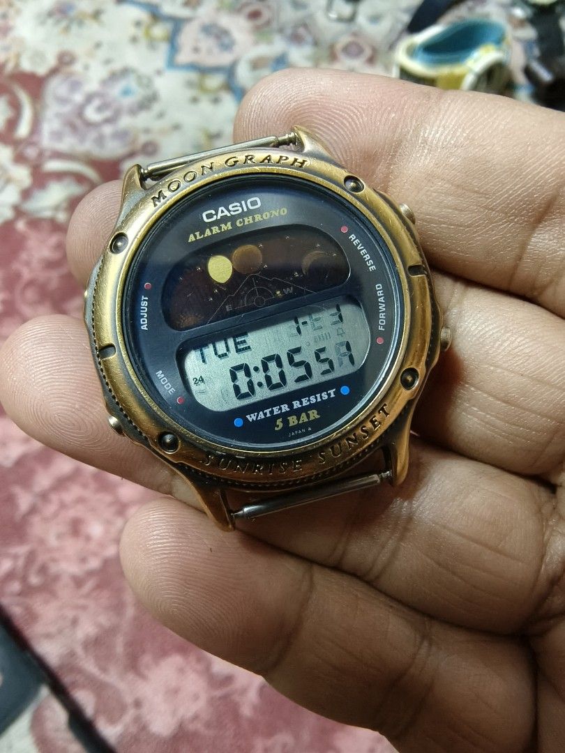 casio gmw 62 moon graph, Luxury, Watches on Carousell