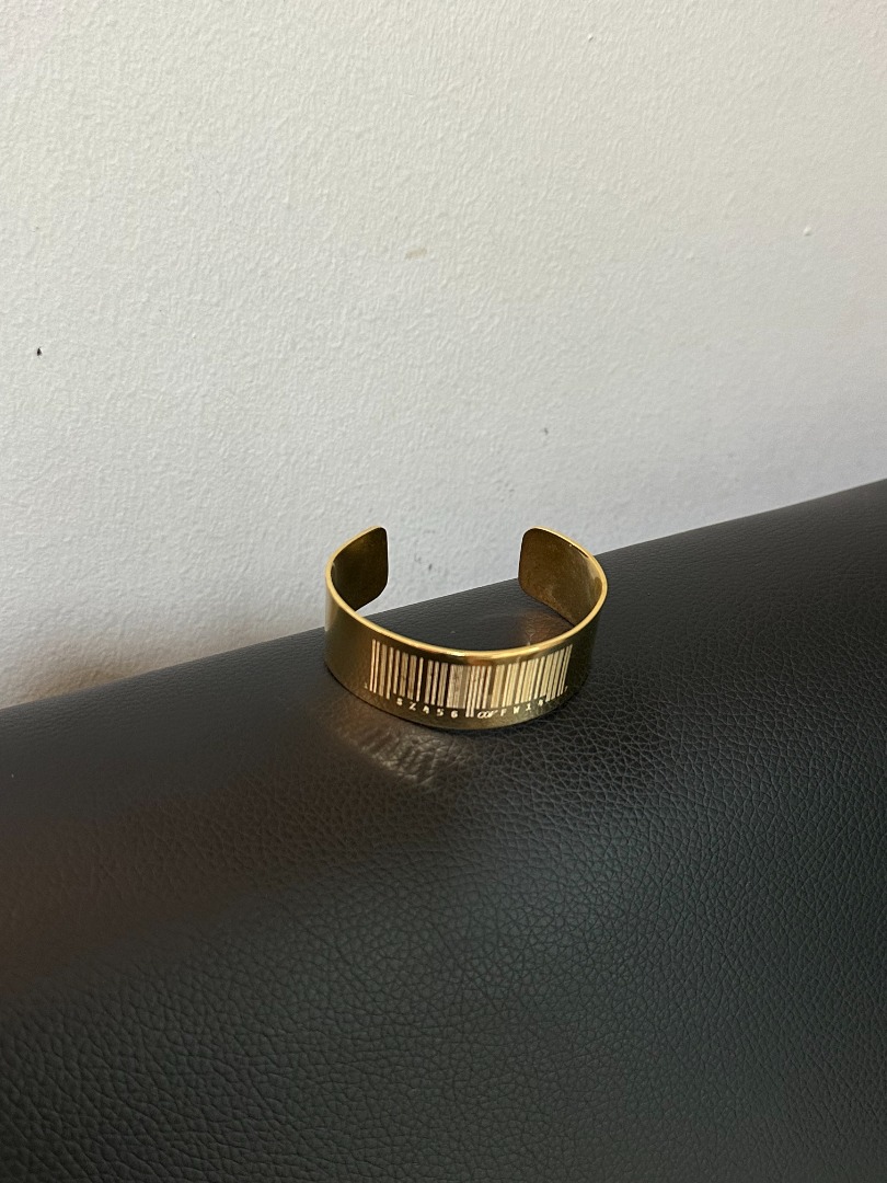 Cast of vices Bracelet, Women's Fashion, Jewelry & Organisers