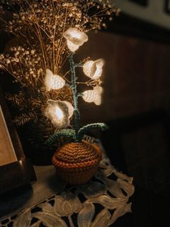 Crochet Lamp ( Lily of the Valley )