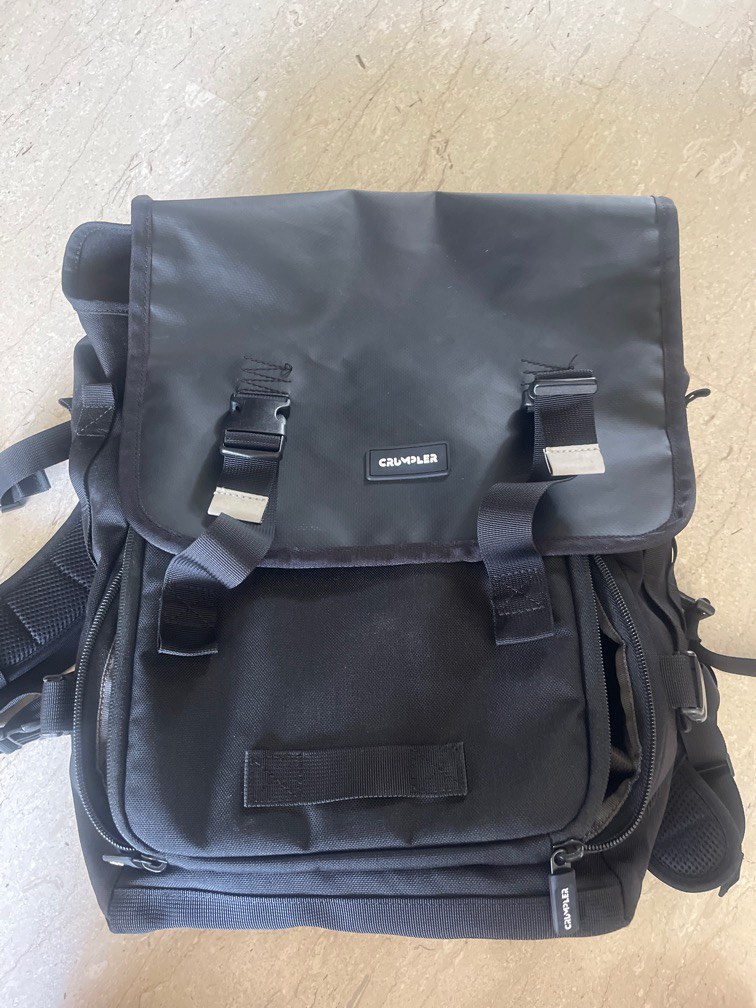 Muli photo outlet half backpack