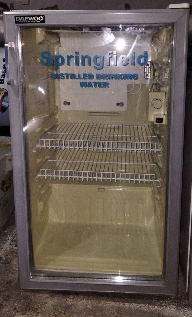 daewoo table top showcase chiller not working (Category: Refrigerators and Freezers) located in Quezon City. Submitted by alvicph (Listing ID 1262232831, Image 1). Description: mini showcase chiller p up 243 banawe cor c3 qc. 09192844778. 6 yrs old. not cooling. maybe tested, selling as is where is no warranty buy at your own risk. most likely needs to recharge Freon as per tested compressor is working..