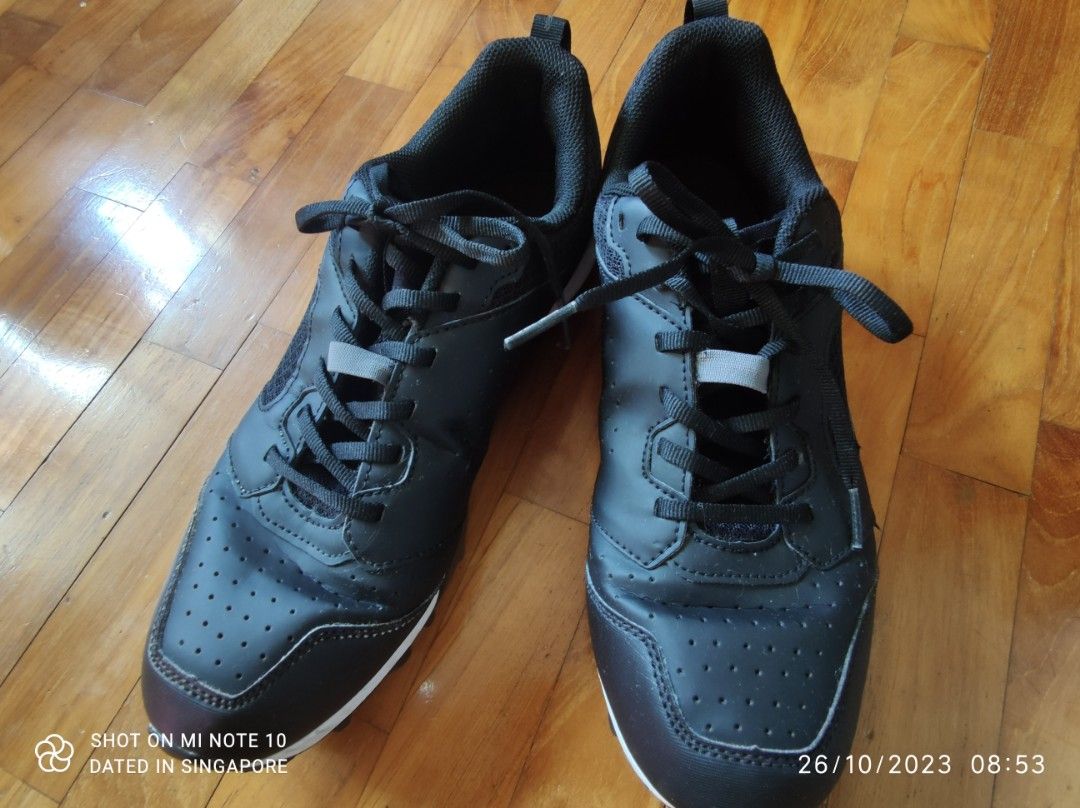 Spd trainers hot sale