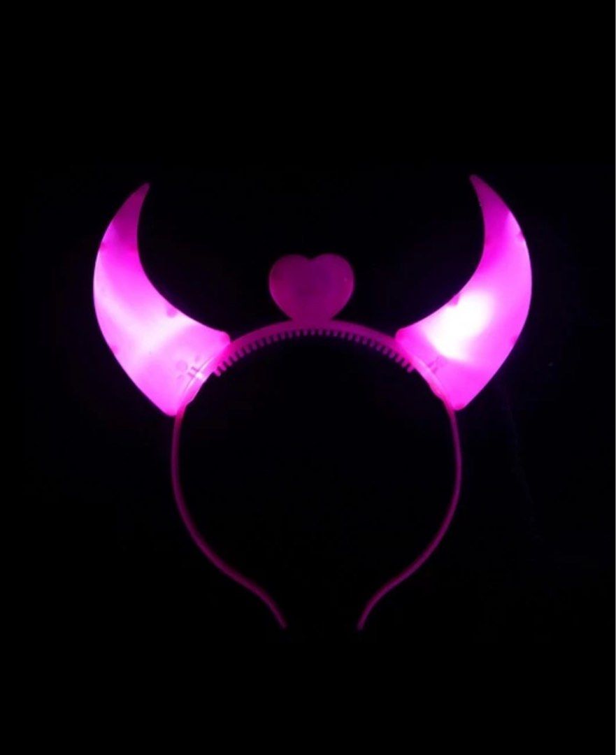 Devil horns with light, Everything Else on Carousell