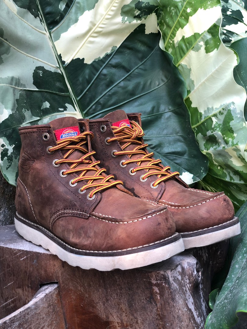 Dickies moctoe boots sz 42
