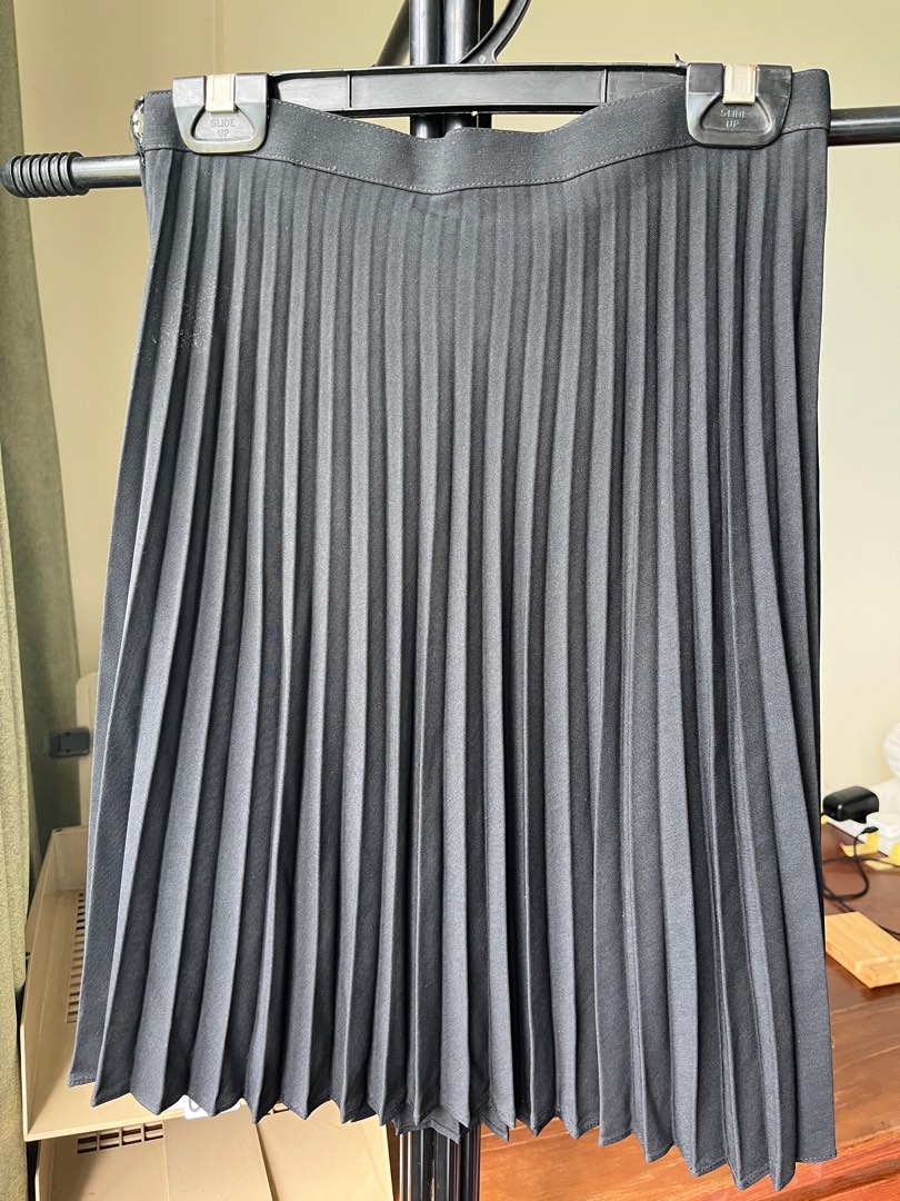 Dkny silver store pleated skirt