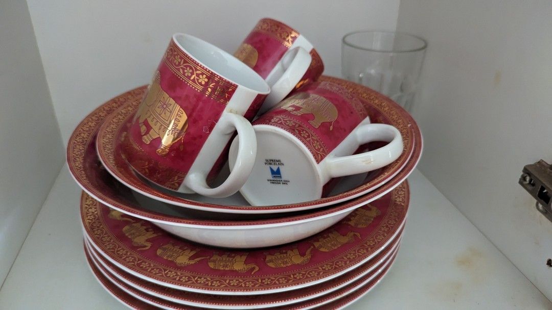 Elephant dinner set on sale