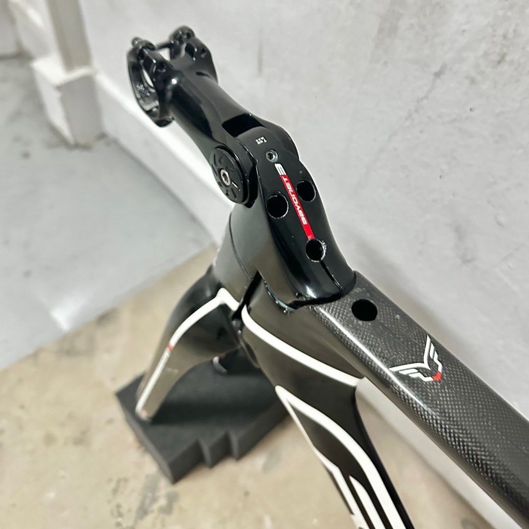 Felt shop bayonet stem