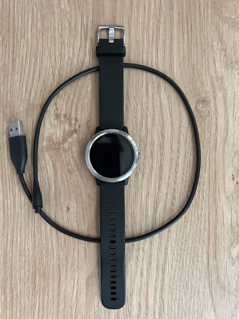Garmin vivoactive outlet 3 used