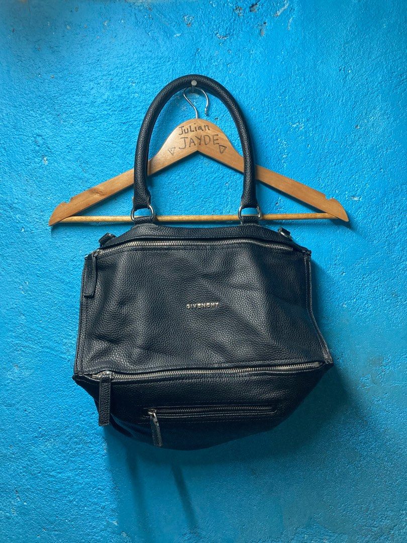Givenchy top pandora goatskin