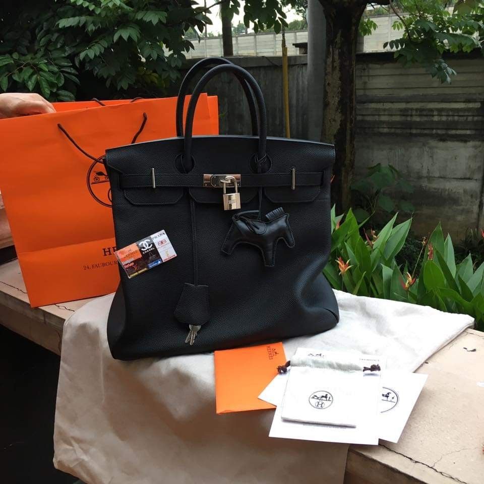 hermes fourre tout pm, Luxury, Bags & Wallets on Carousell