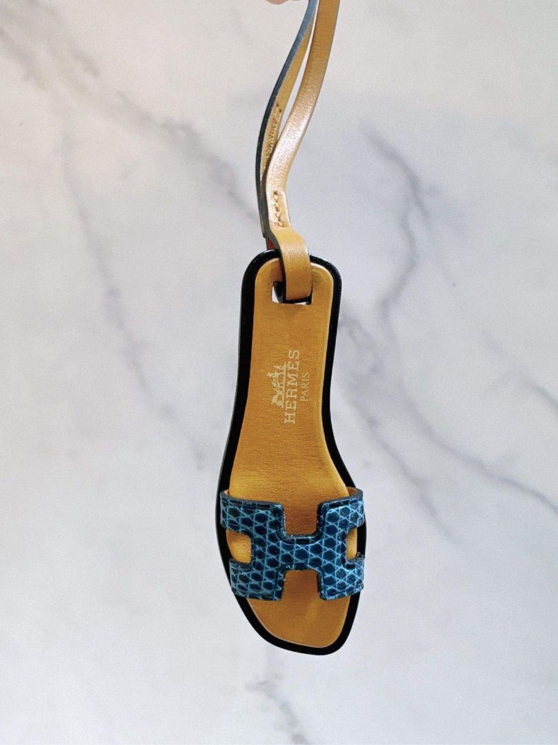 Hermes oran on sale sandal charm
