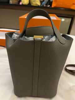 （分類：）位於 。 由 dorpigsiupig 提交（商品編號 1262288338，圖片 1）。簡介： 。