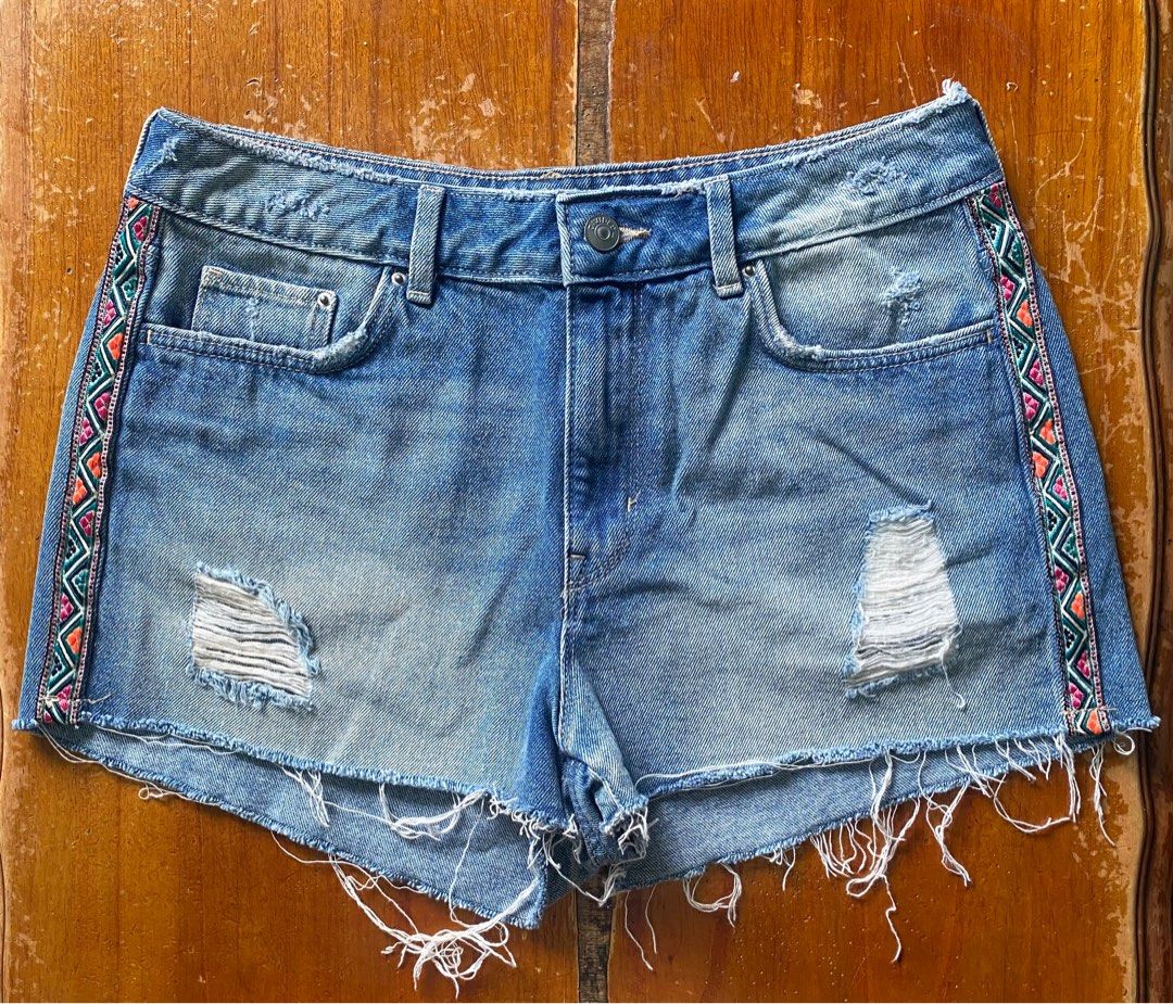 H&m coachella shorts sales