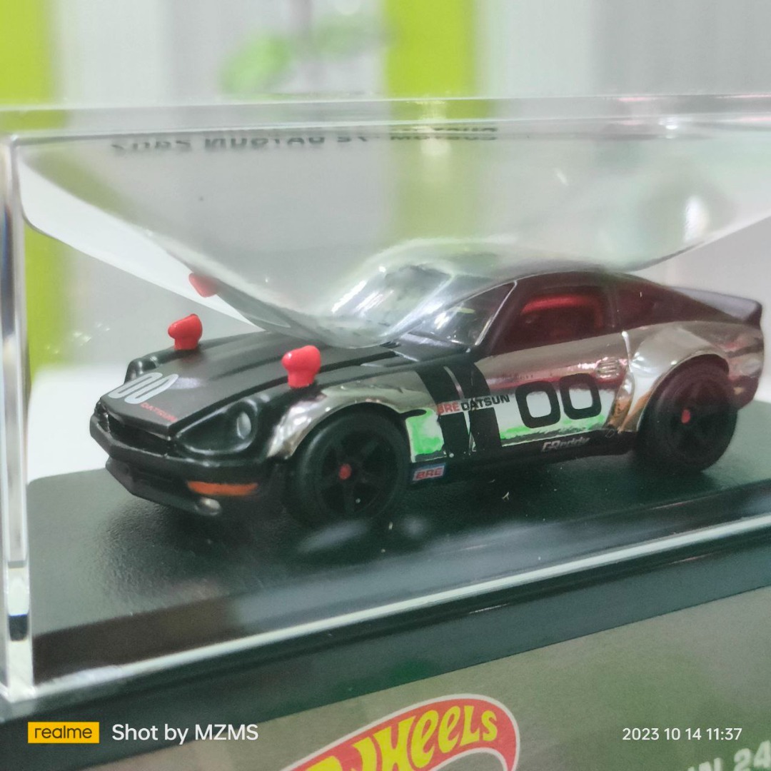 Hot Wheels RLC Exclusive - Custom '72 Datsun 240Z, Hobbies