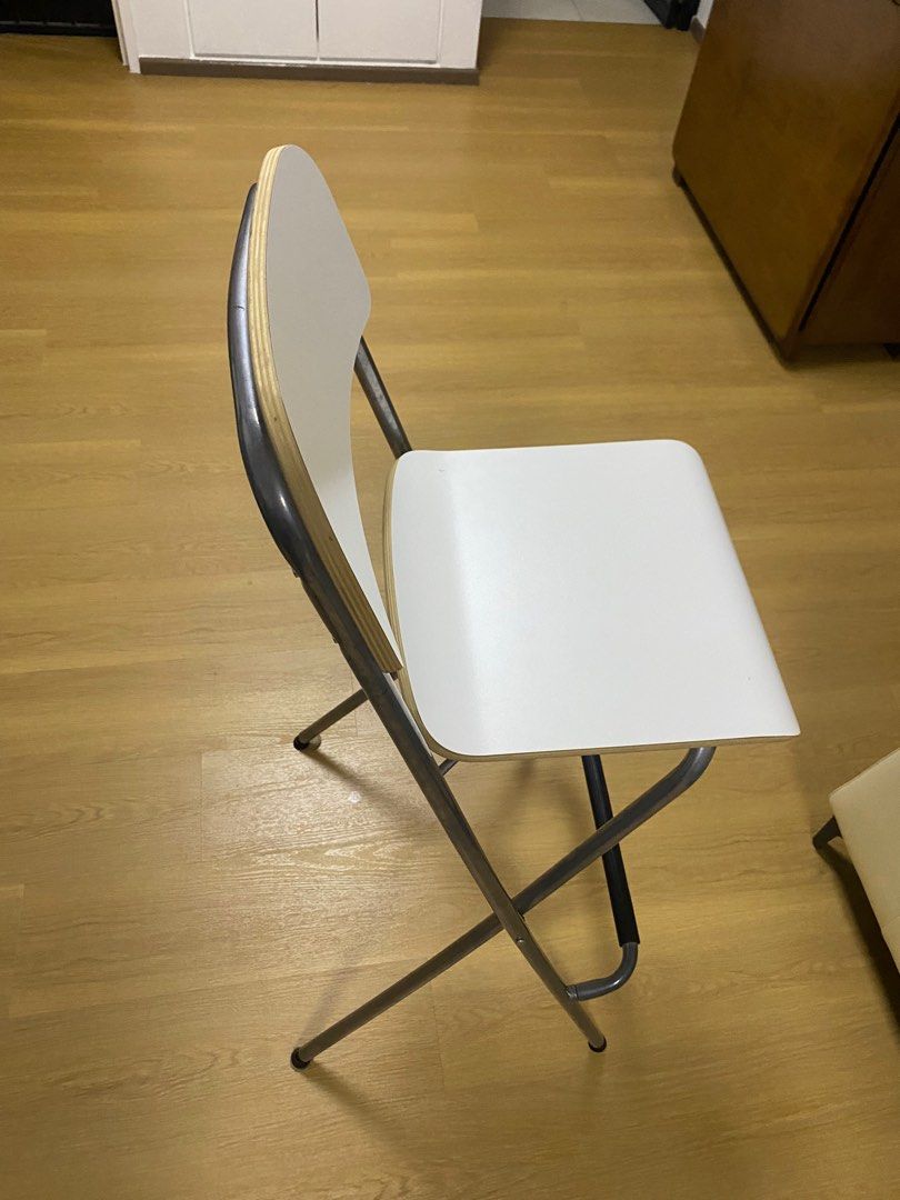 Papadom chair best sale