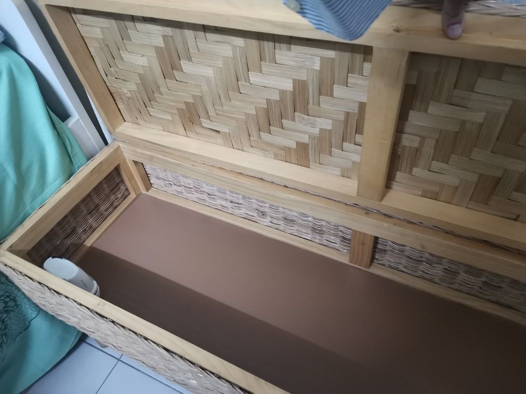 Ikea rattan bench tolkning, Furniture & Home Living, Furniture, Chairs