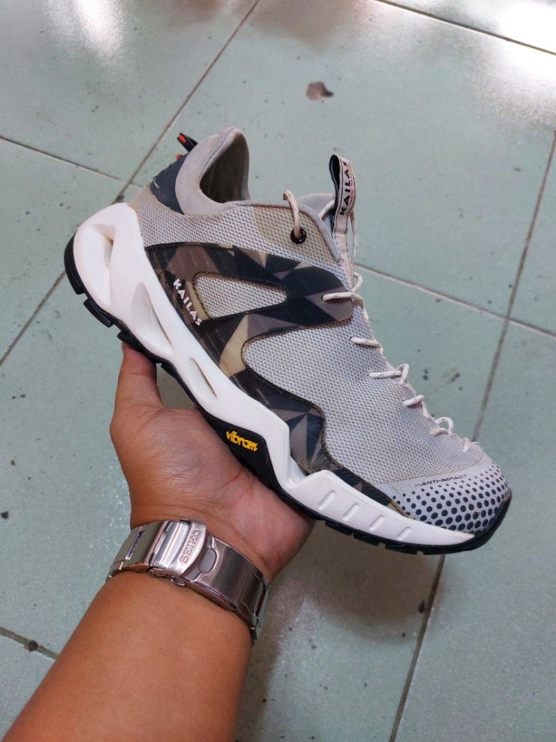 Vibram 26 top