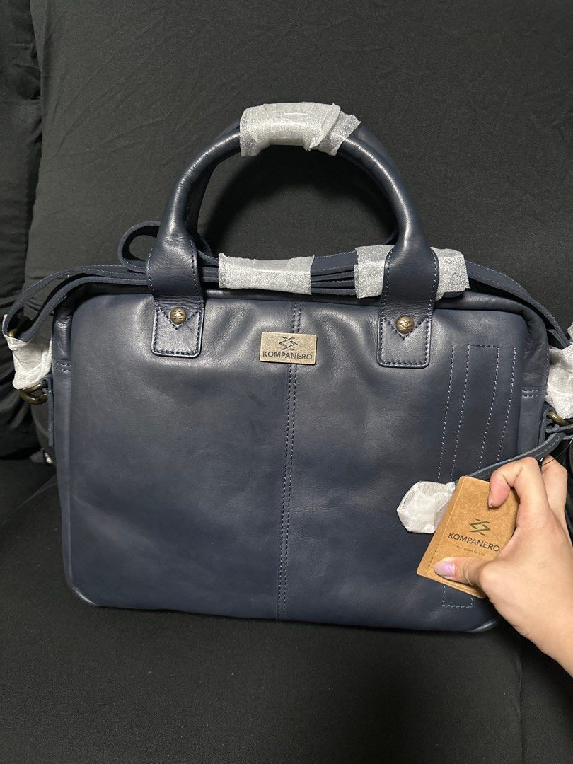 Kompanero Blue Leather Laptop Messenger Bag, Computers & Tech, Parts ...