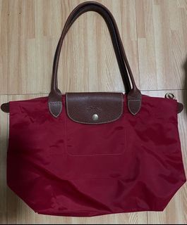 (Category: ) located in . Submitted by queenbeepreloved09 (Listing ID 1262257628, Image 1). Description: .