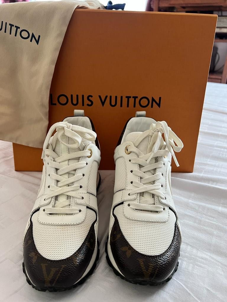 LOUIS VUITTON 1A3N7W BROWN MONOGRAM RUNAWAY SNEAKER 227031377 ], Luxury,  Sneakers & Footwear on Carousell