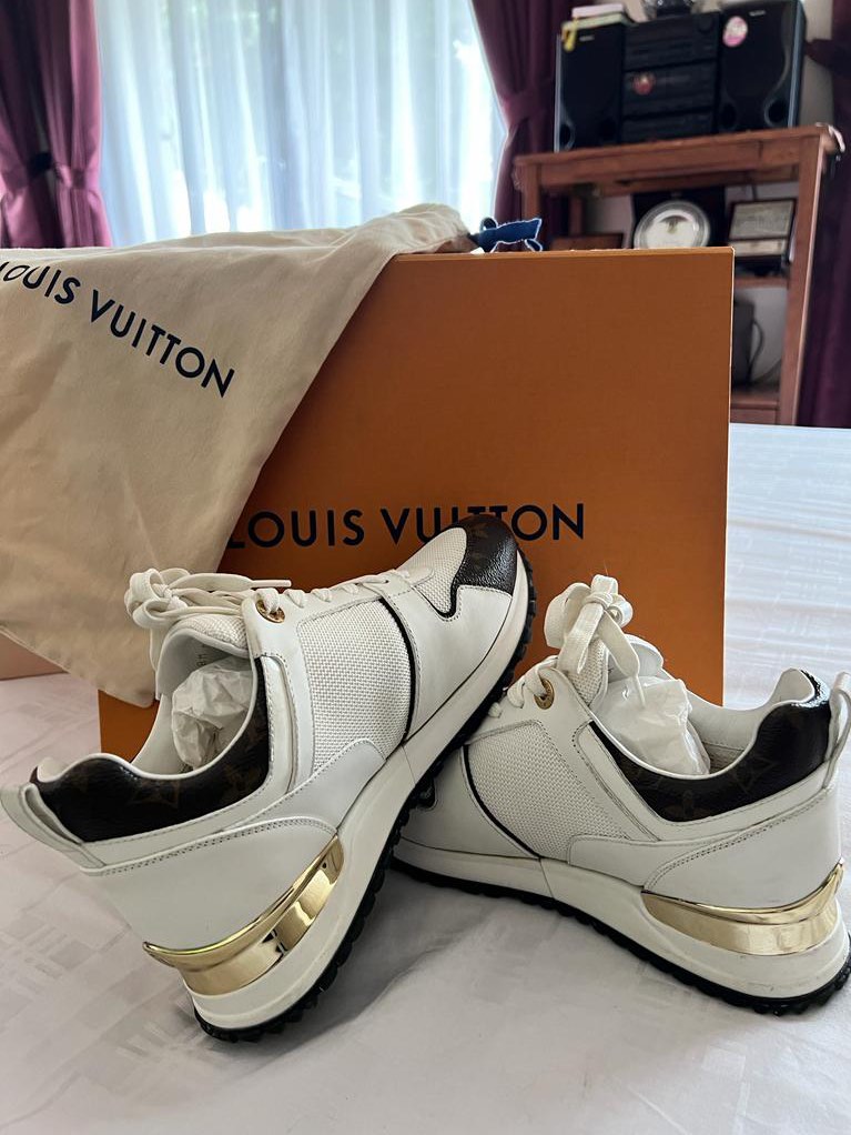 Louis Vuitton Run Away Sneaker REVIEW 