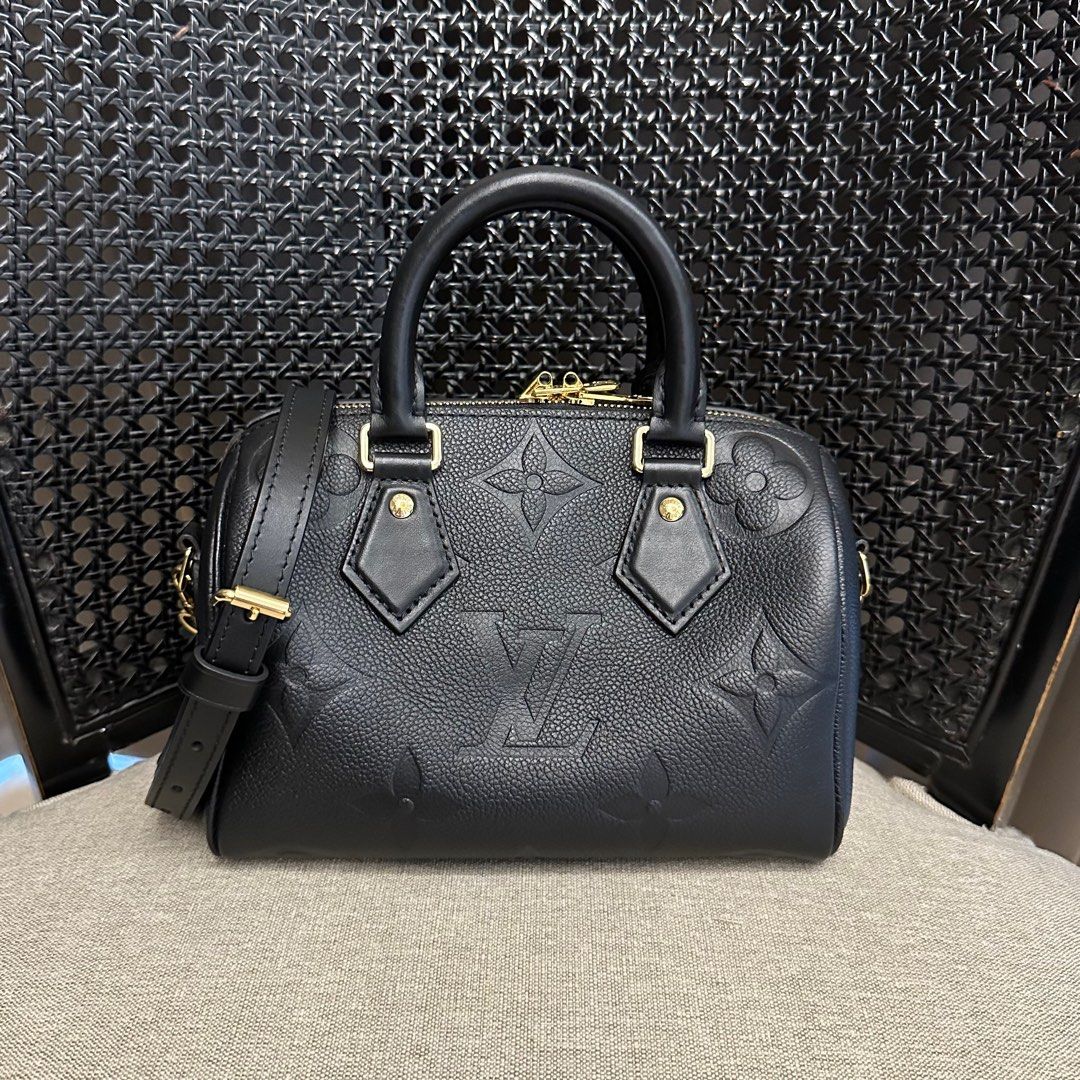 LV Speedy 20 Bandouliere Black, Luxury, Bags & Wallets on Carousell