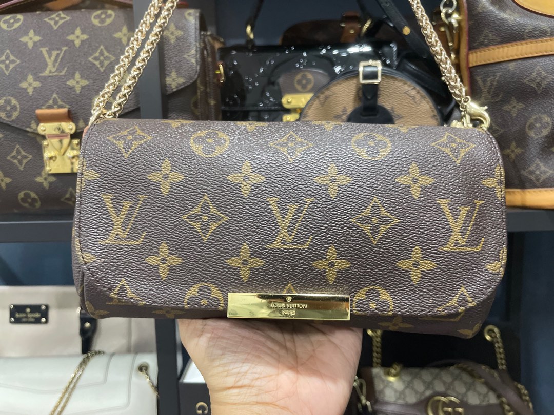 🌸Louis Vuitton Favorite PM Monogram Clutch Chain Purse Crossbody Bag  (FL4107)🌸