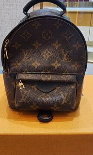 LV louis vuitton small backpack palm springs mini, Women's Fashion, Bags &  Wallets, Backpacks on Carousell