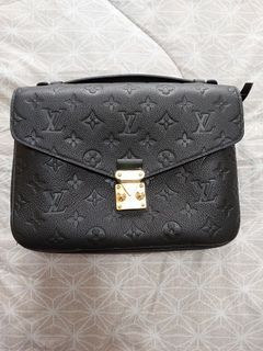 Short strap for Pochette Metis, Luxury, Bags & Wallets on Carousell