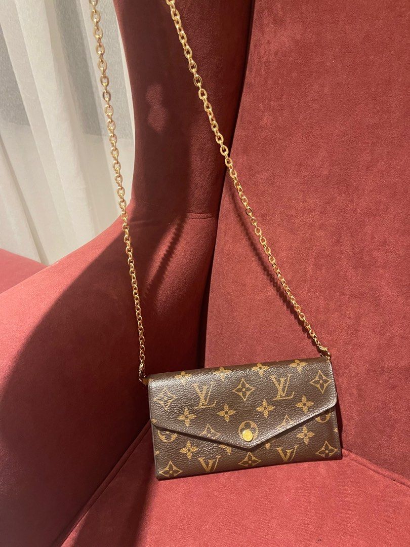 LV Sarah wallet (full set with gold chain)