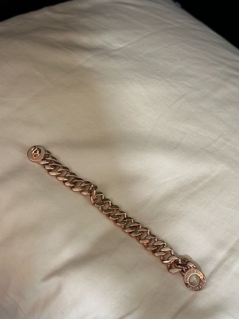 Marc jacobs cheap turnlock bracelet