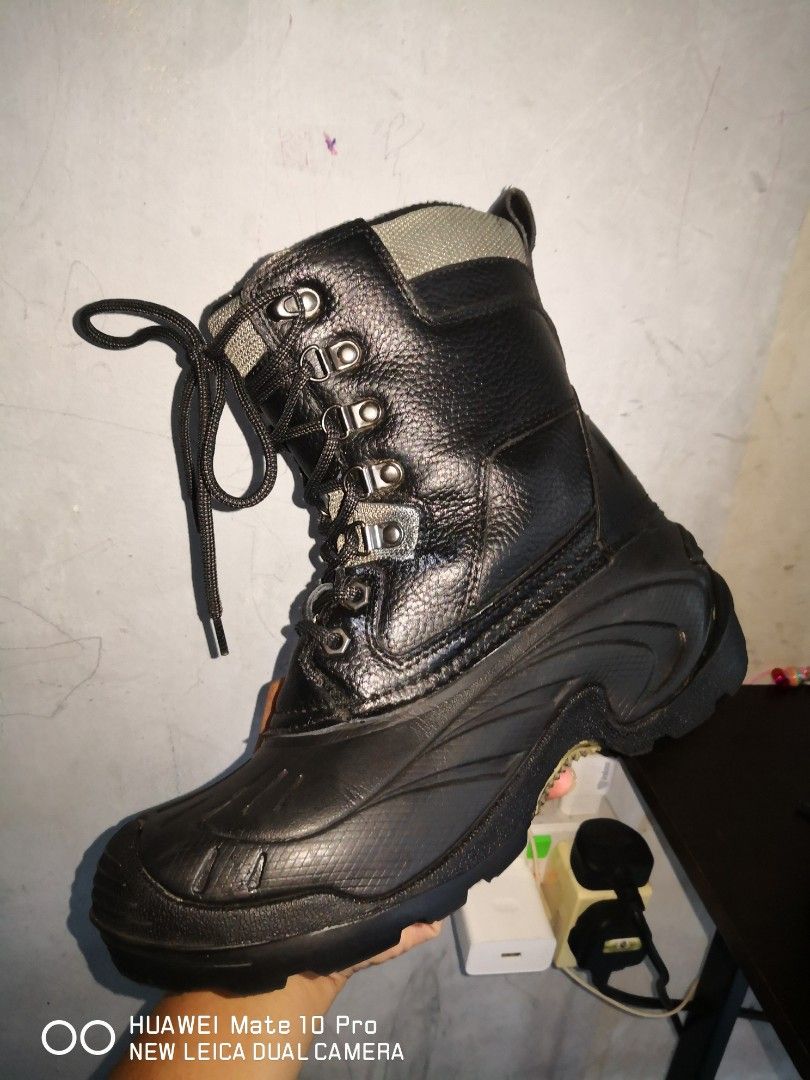 Merona on sale hiking boots