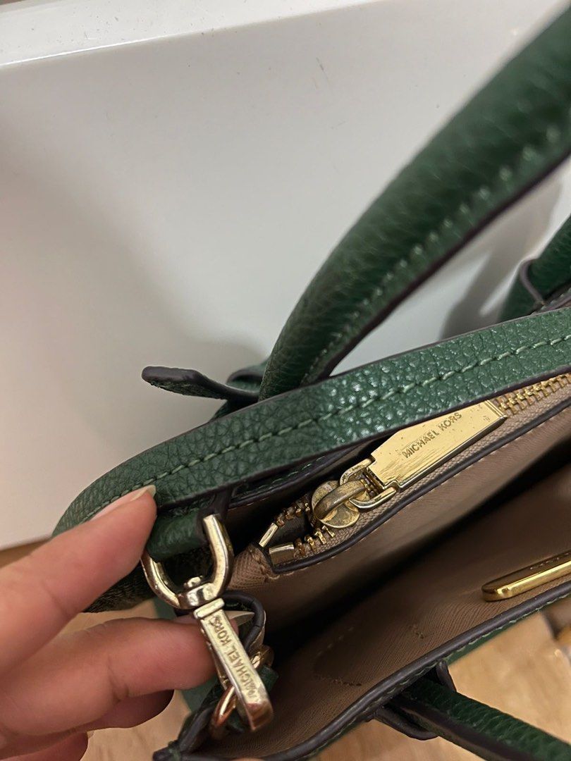 Michael kors authentic bag shop