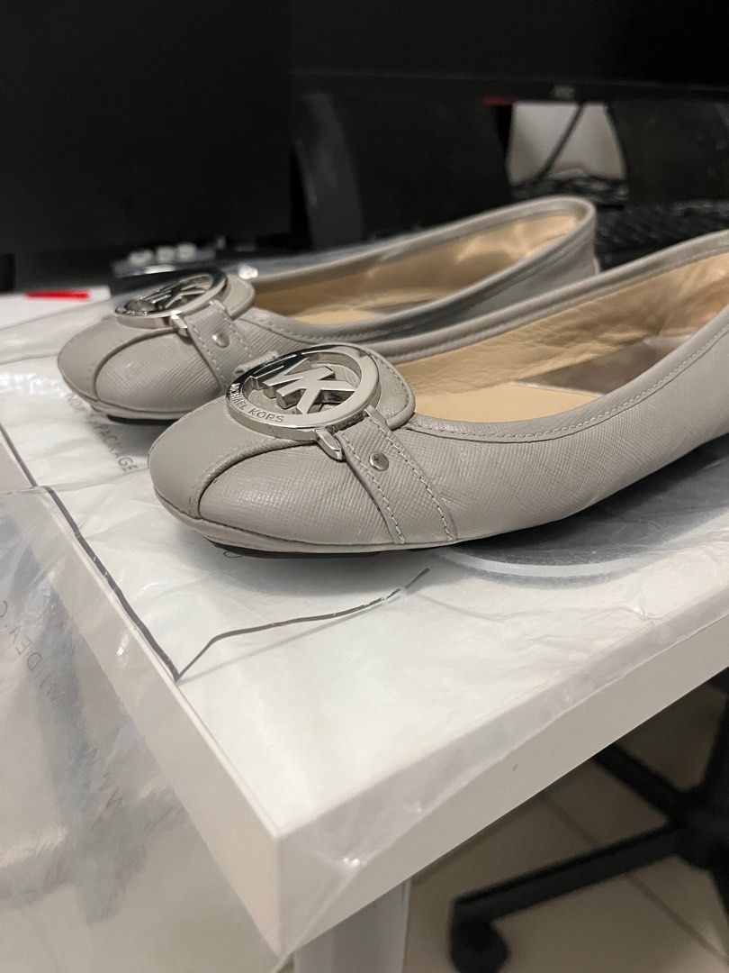 Michael kors top fulton flats grey