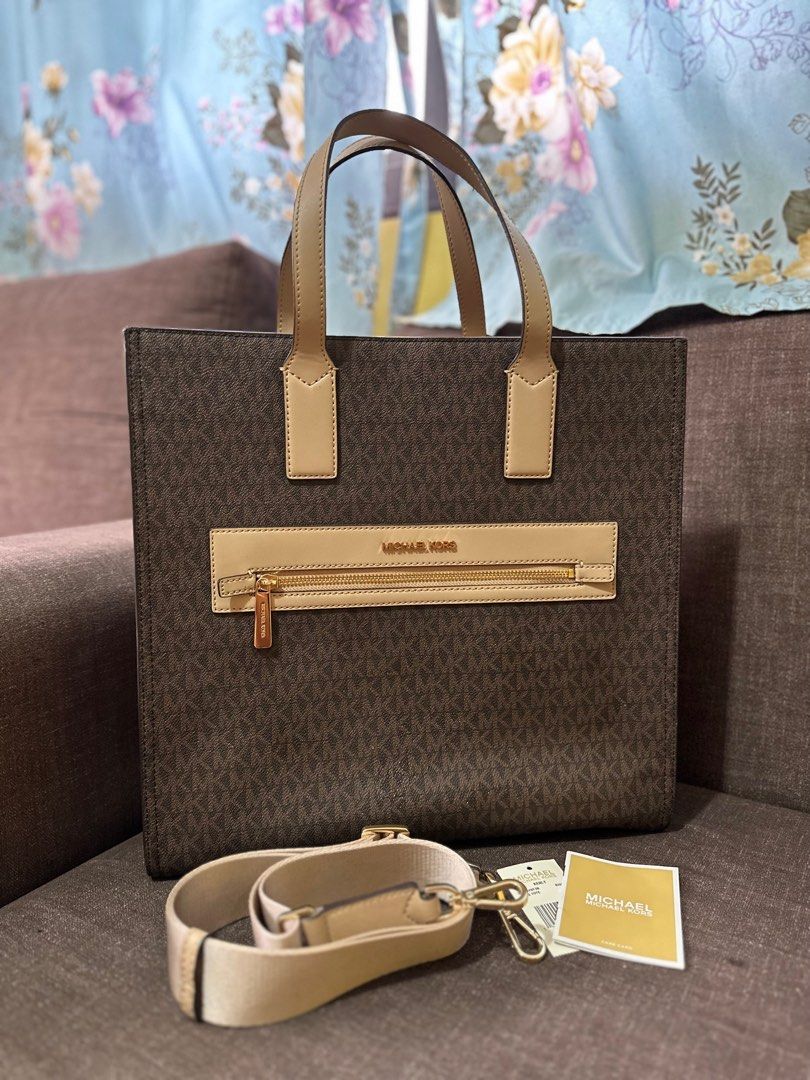 Michael Kors Kenly Tote, Luxury, Bags & Wallets on Carousell