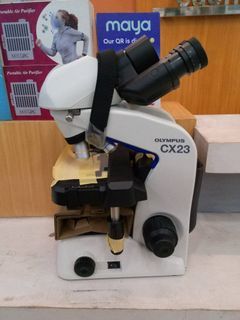 MICROSCOPE CX23