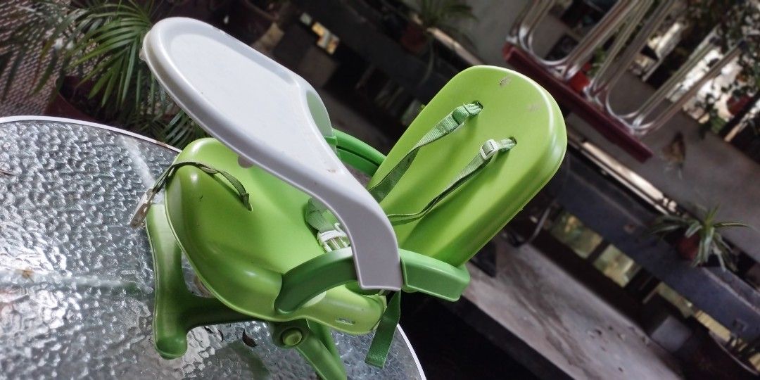 Mothercare Traveling Folding Booster Seat