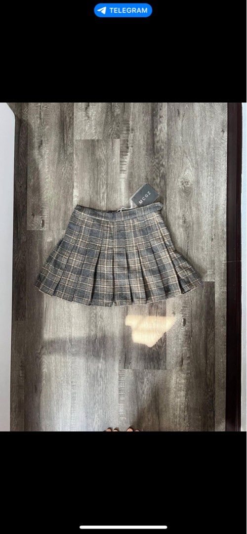 Pleated mini sales skirt blue pubg